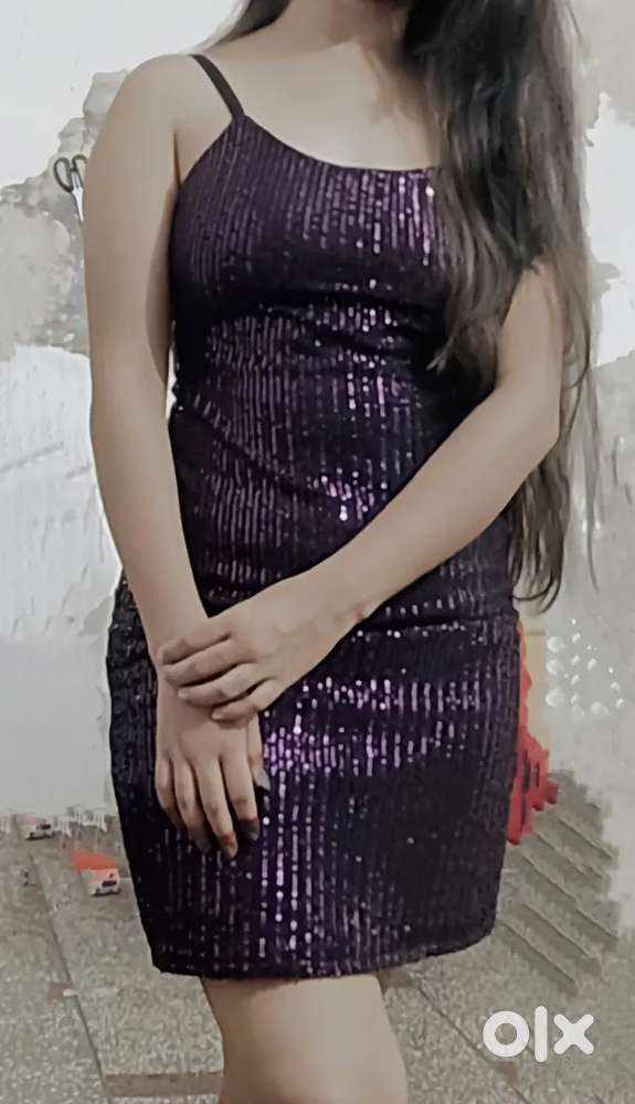 Short dress