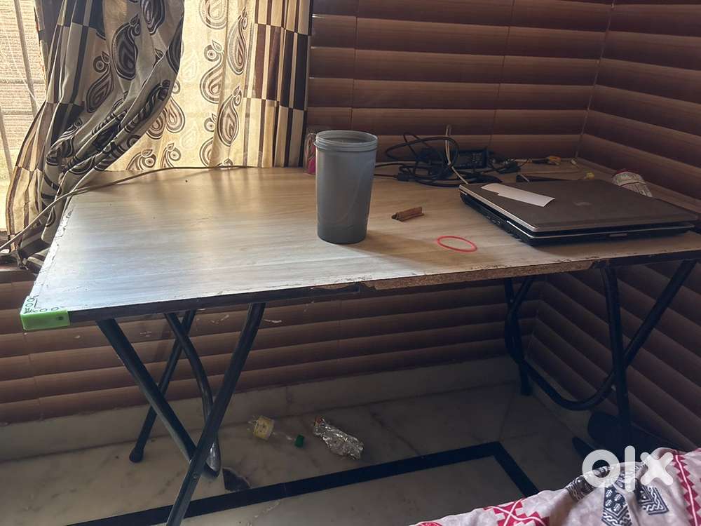 Table new box pack