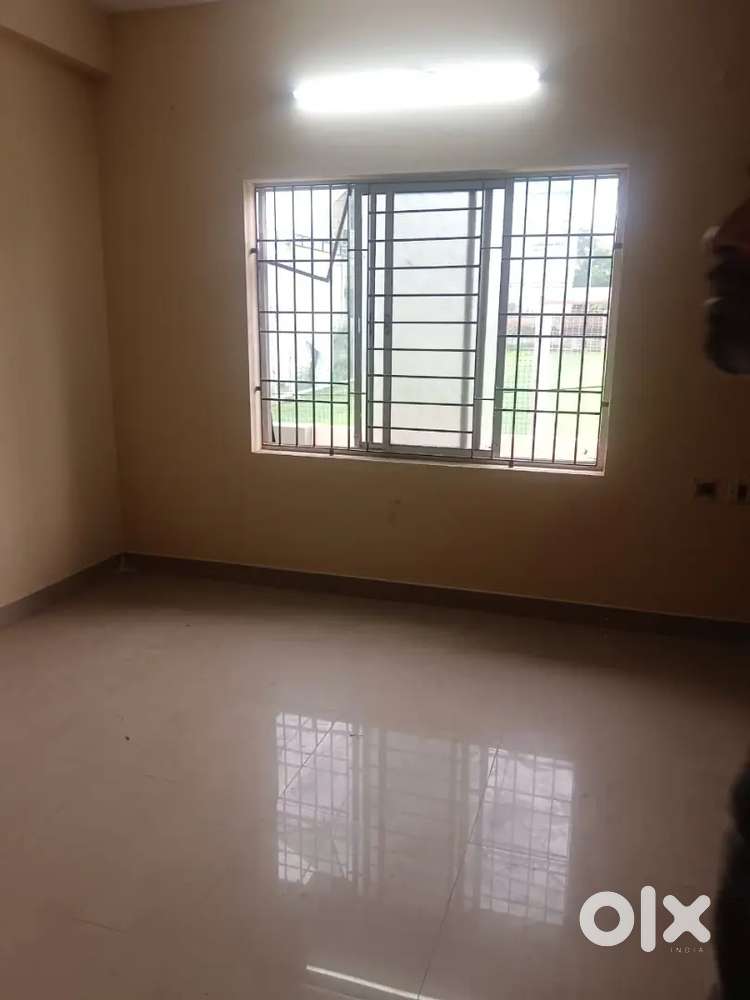Flat for sale in kolattur