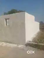 DPC ke sath 10 foot boundary ki Hui h