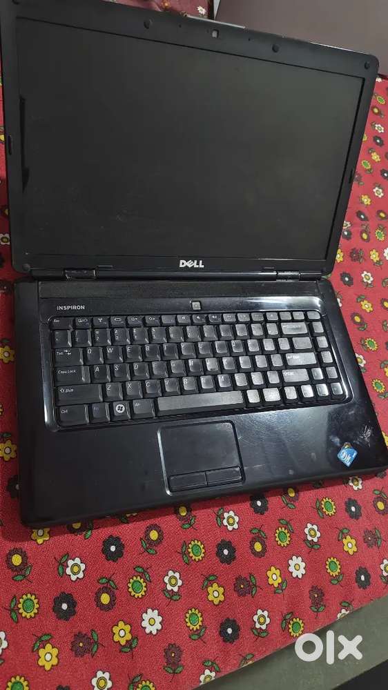 Dell Inspiron 1545, old model laptop