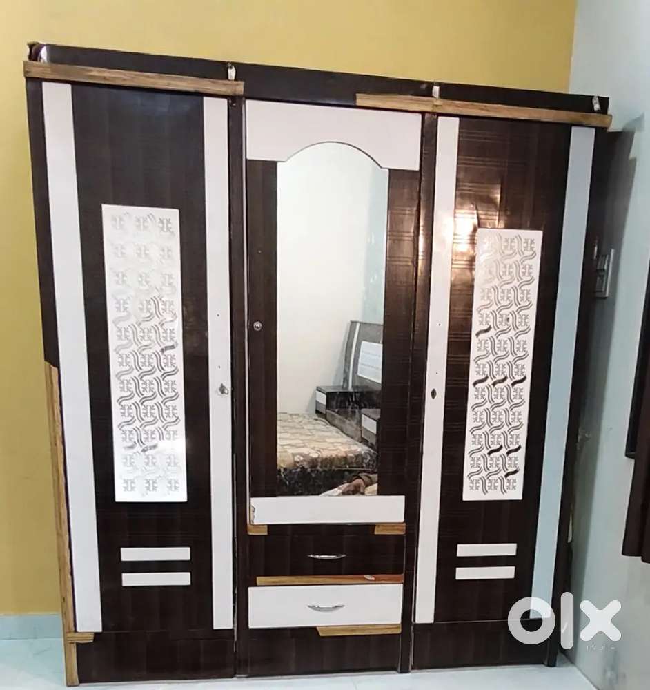 Furniture  waldrap showkes