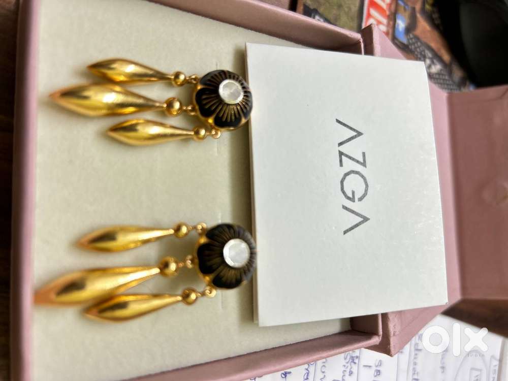 Brand New Azga Designer Earrings – Elegant & Unused