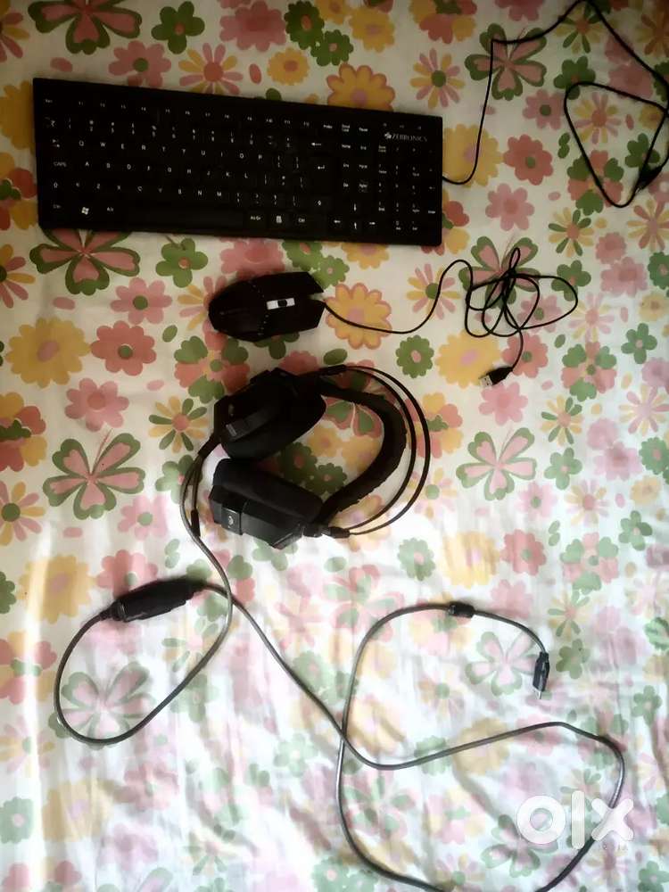 KEYBOARD, HEADPHONE, MOUSE COMBO!!!