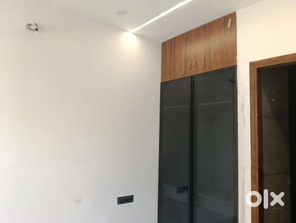 Ultra premium 6bhk 215 sqr yd double storey kothi .