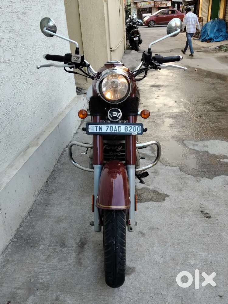 New battery showroom track full condition first owner