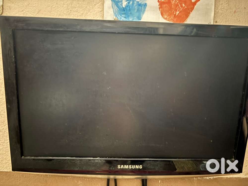 Lcd television