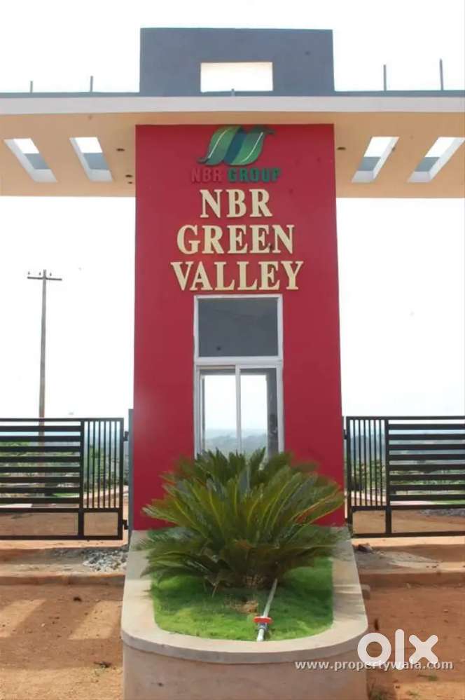 Plot available at NBR GREEN VALLEY bagalur road Hosur. GATED LAYOUT