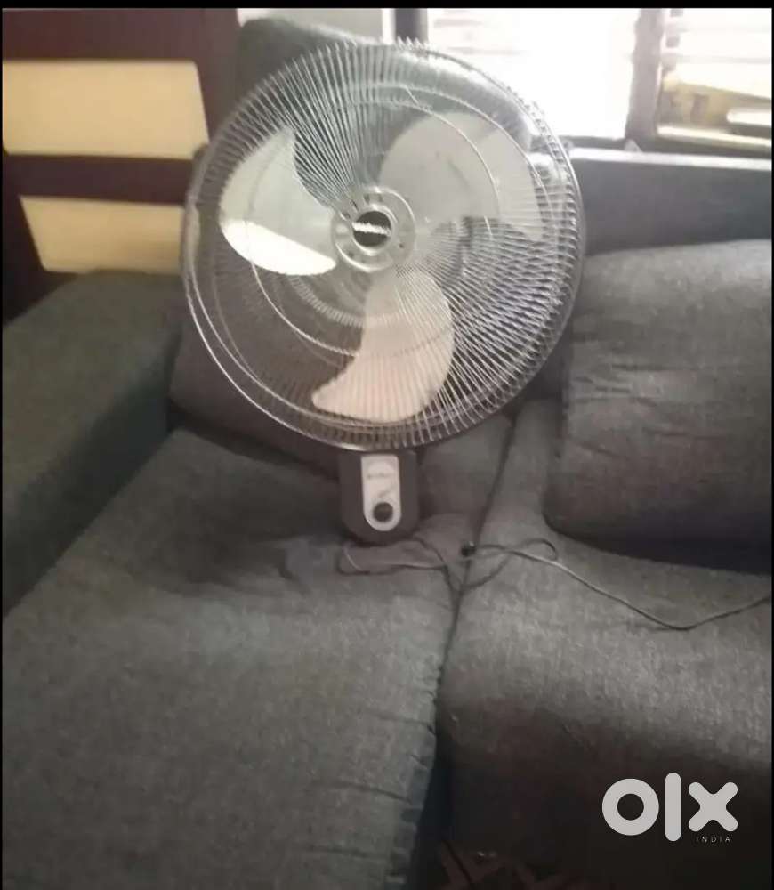 Wall fan high-speed