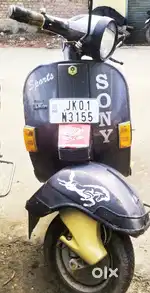 LML NV SCOOTER