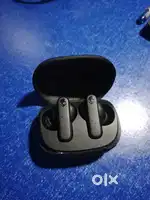 Skull candy earbuds