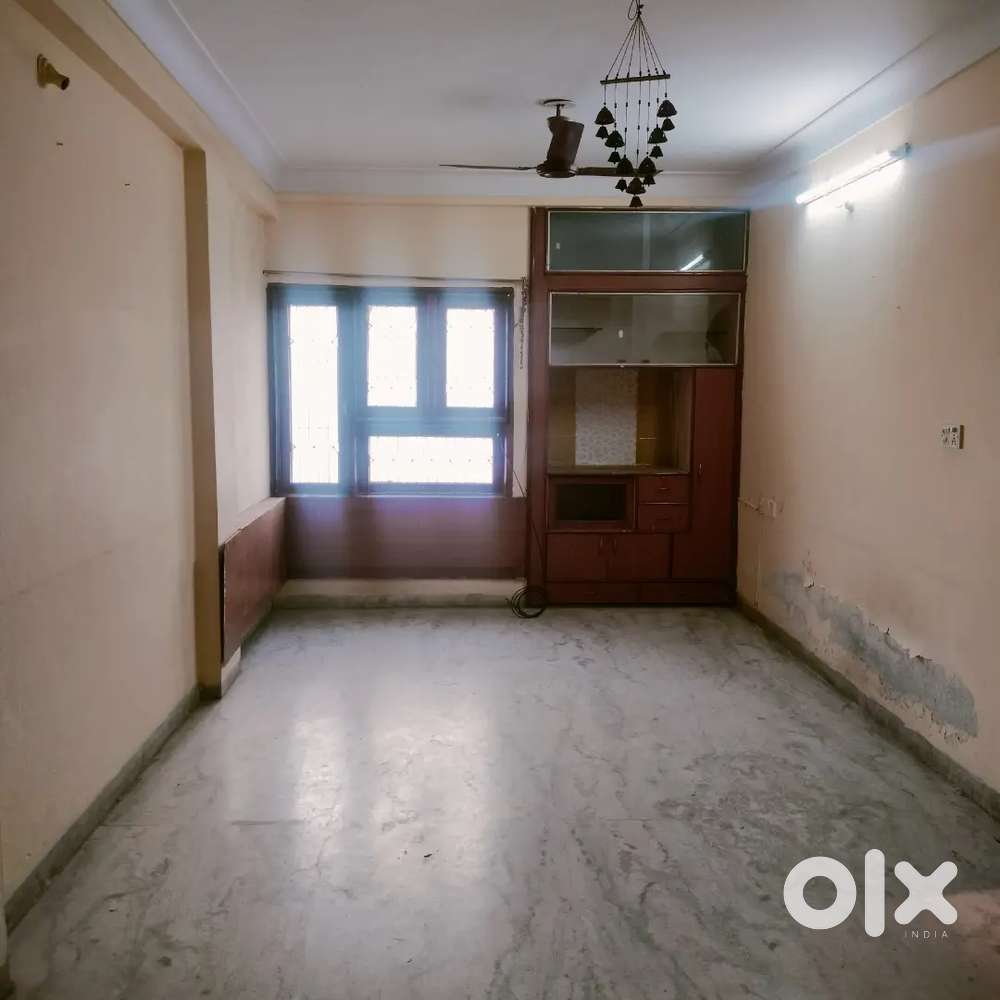 2bhk flat on rent  at greater tirupati near geeta nagar