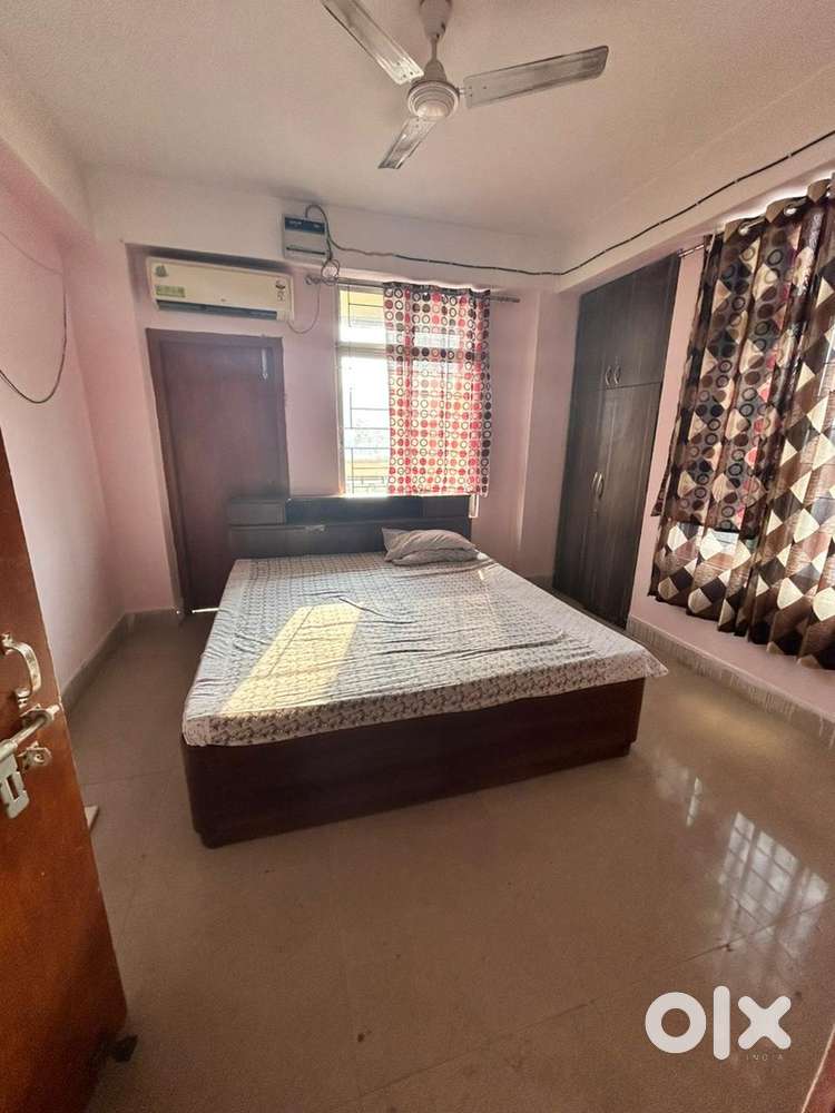 Independent 3 bhk semi furnished flat at GS ROAD