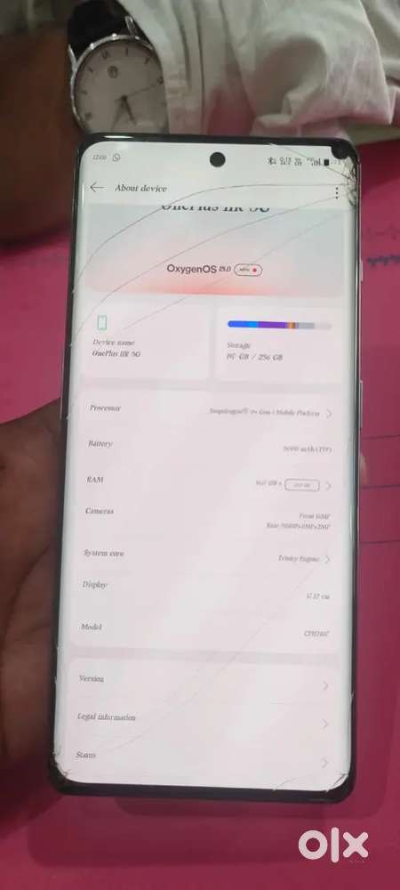 Selling one plus 11r 16/256