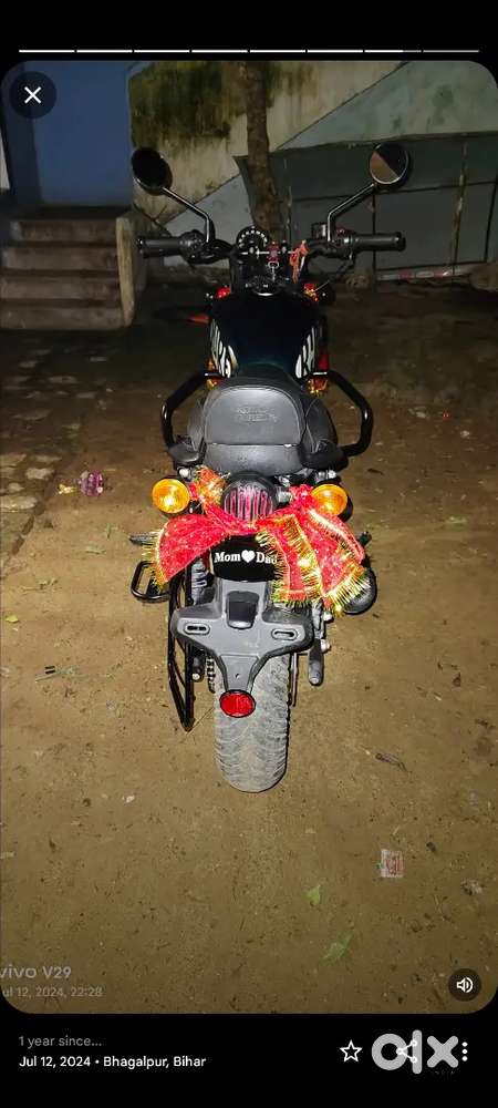 No problem in bike one handed drive