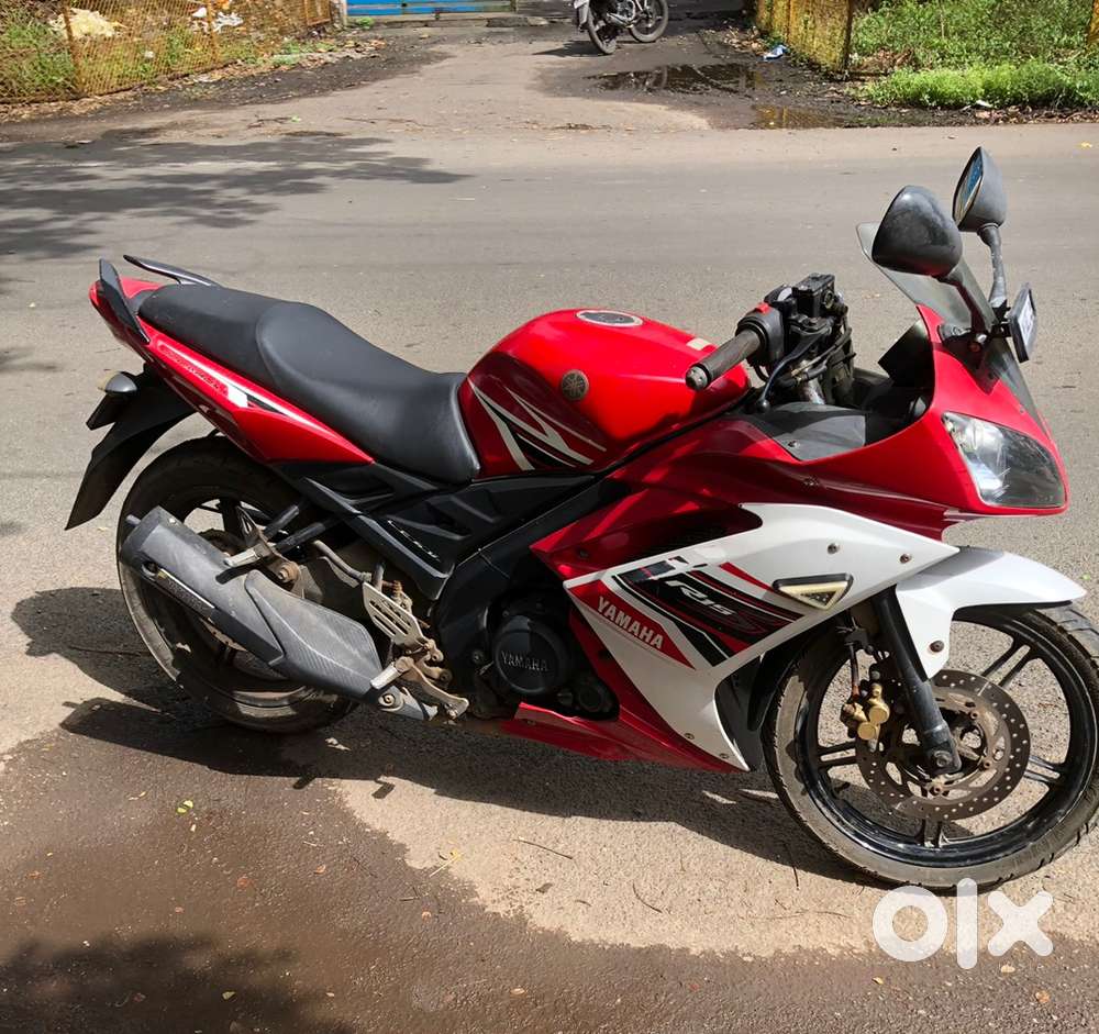 Yamaha R15s