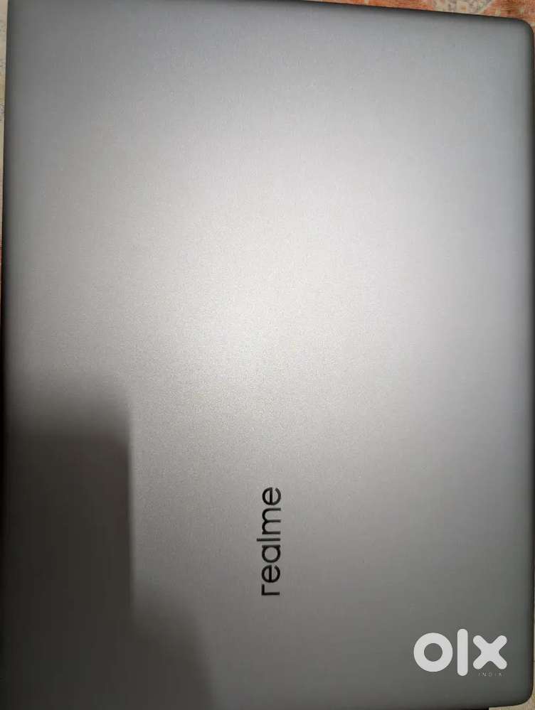 Realme book slim core i3