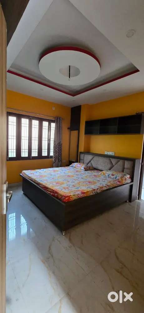 Singh Property Dealer 3 BHK Furnished Flat Rent In Apartment Durgakund
