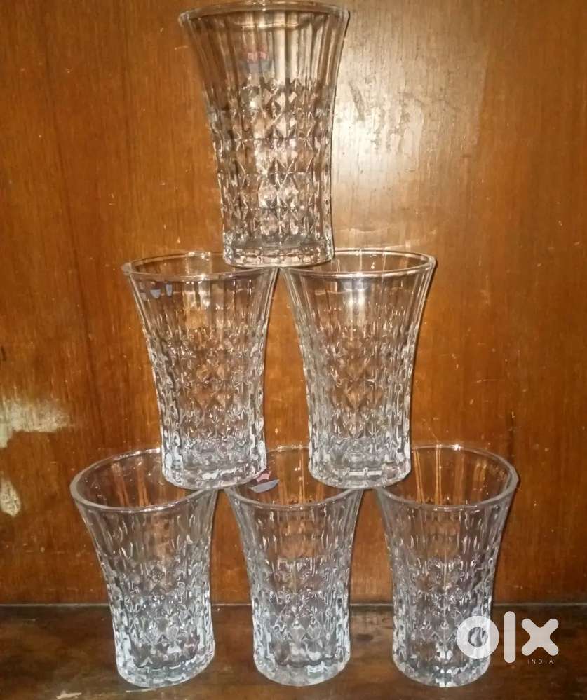 Free item with Water set ( 6 pieces of glass)