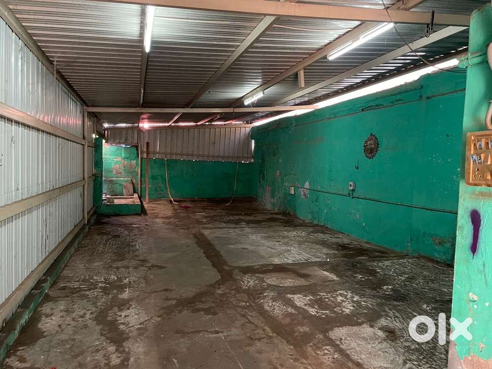 Godown For Rent Near Rathinapuri