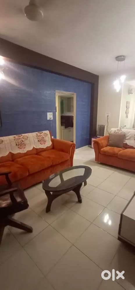 2bhk furnished flat for rent thaltej 28000 only family palladium mall