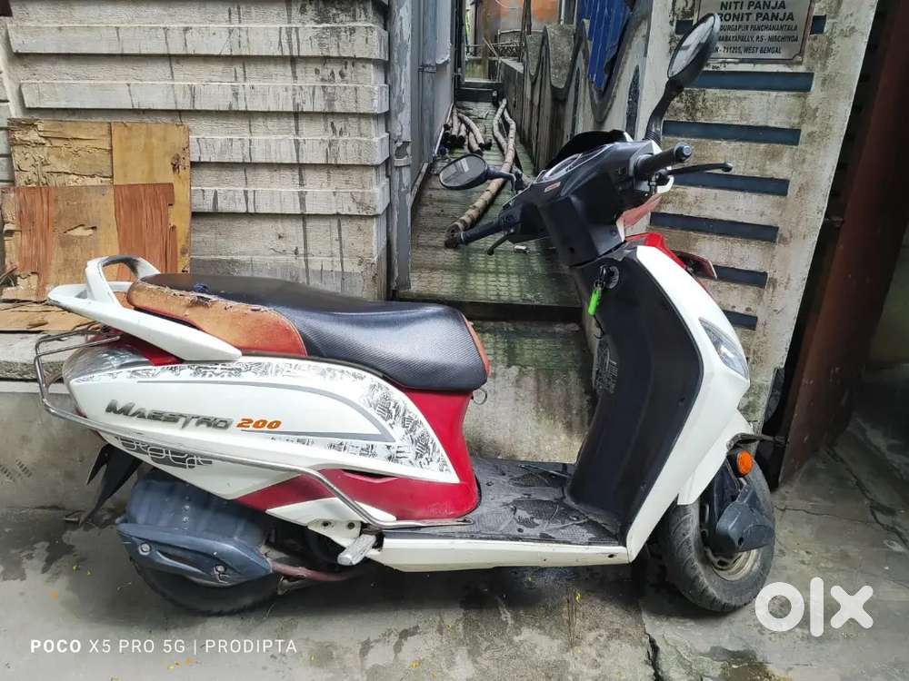 Hero maestro 1st owner -40000 only