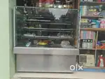 Bakery showcase