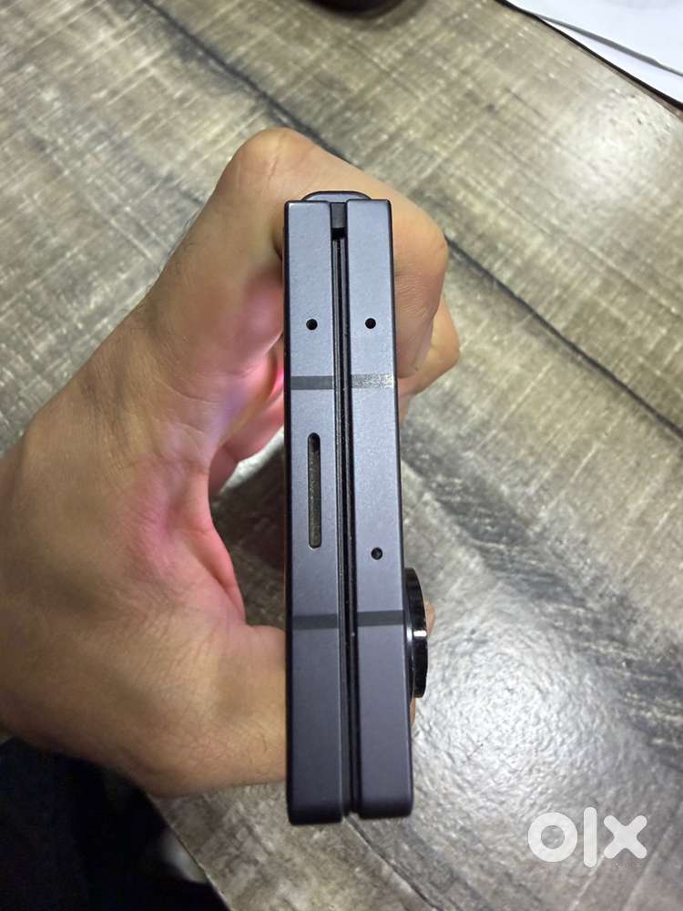 Samsung fold 6 512 gb crafted black ltd edition indian