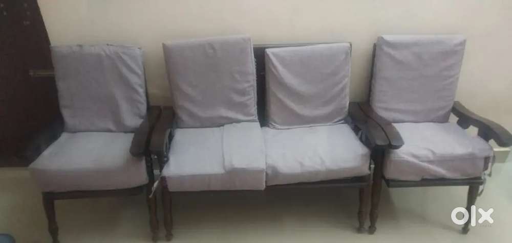 Sofa set (Wooden and rope) very good condition