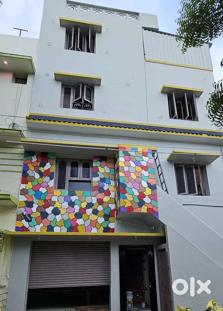 4bhk property available for  family,office or bachelor near byepass