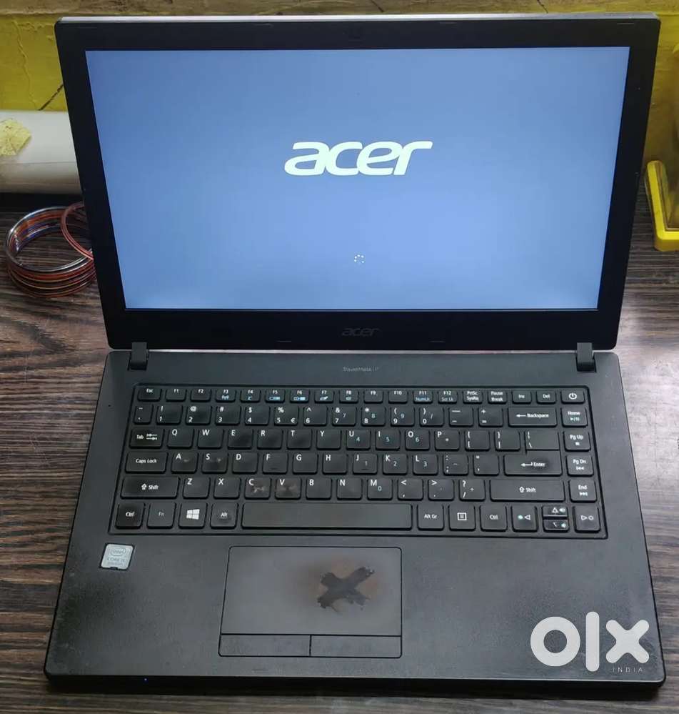Acer travelmate P2410