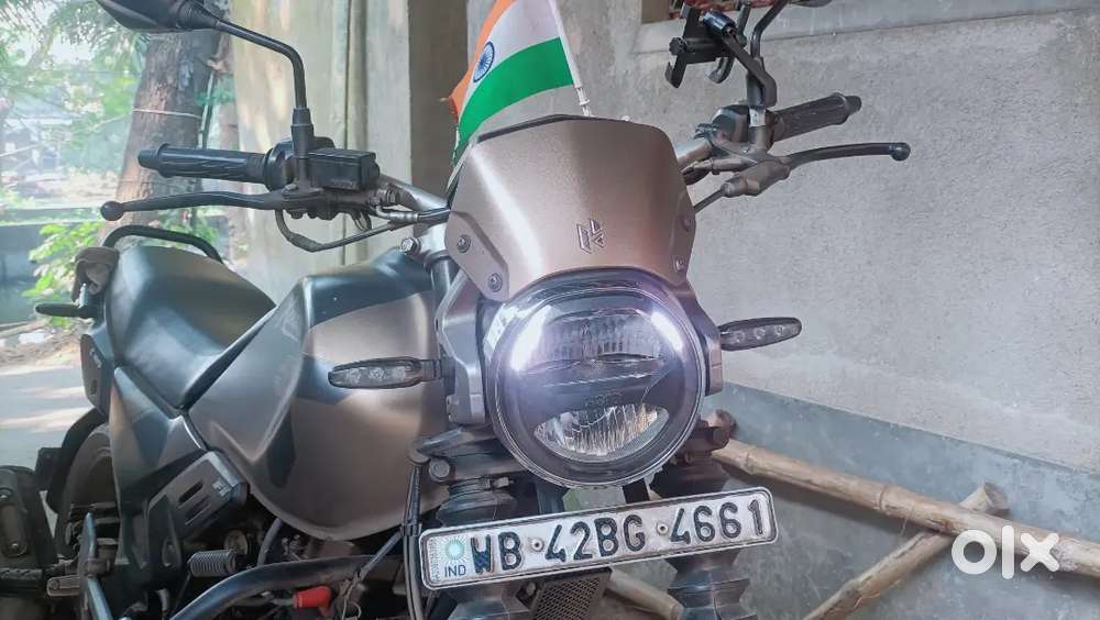 Showroom condition good feeling and very good computable