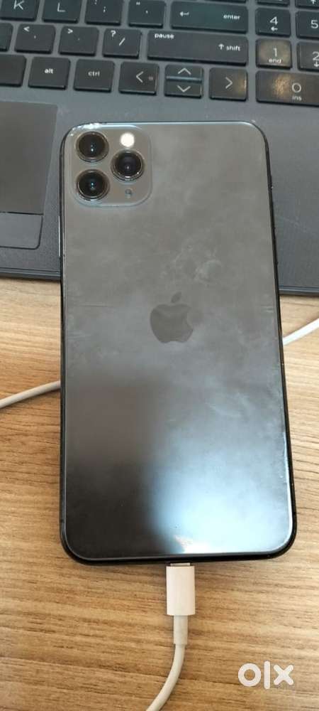 Iphone 11 pro max 64 GB