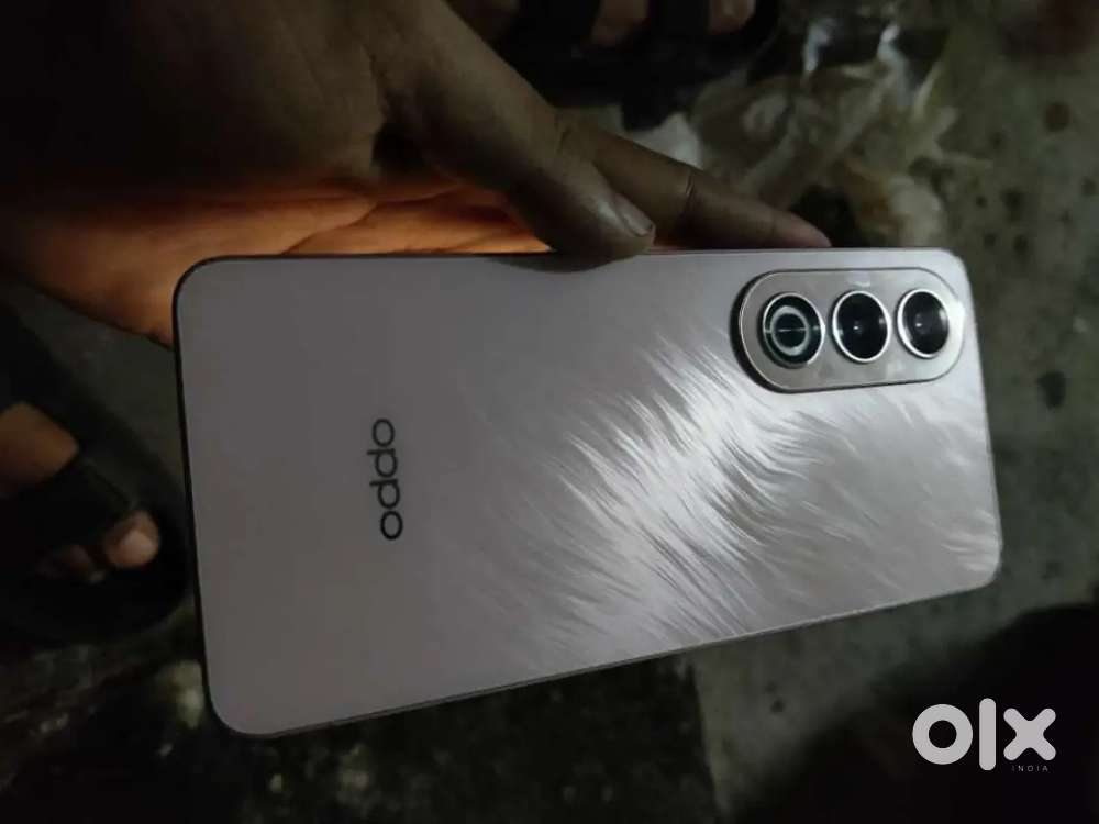 Oppo k12x 5g 112 room  6+4 ram 4 months old mobile bill box & charger
