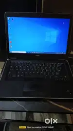 DELL Laptop Core i3, 14, 4GB, 500GB.