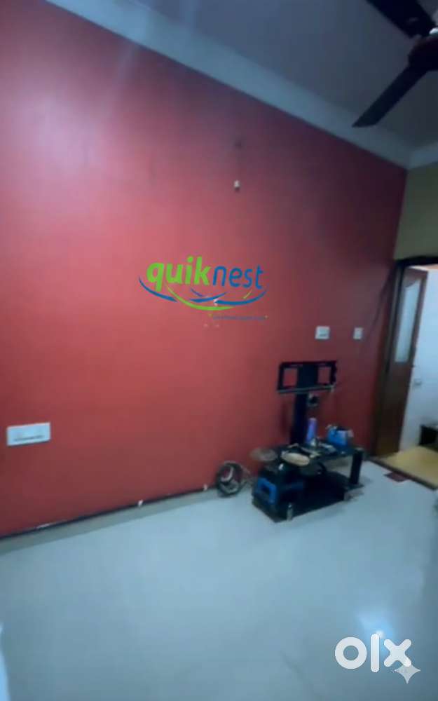 3 BHK Semi-Furnished Builder Floor for Lease in Bapuji Nagar