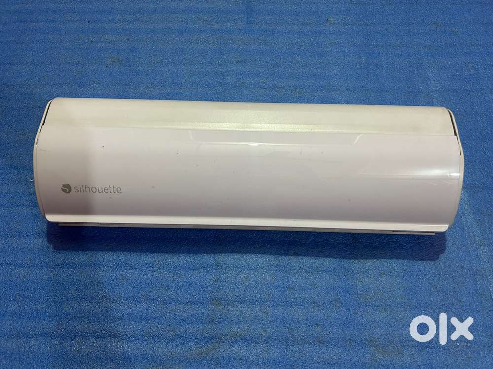 Cameo 5 Cutting Plotter