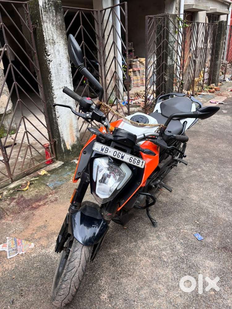 Ktm duke 125