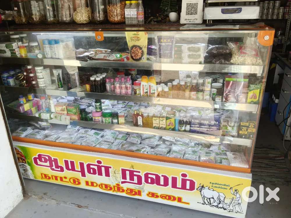 6*2 feet full glass stall with light setting