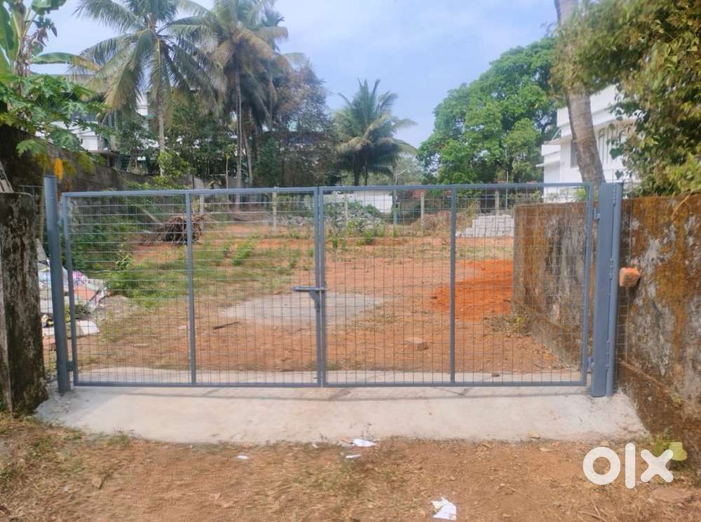  Premium House Plot for Sale – Muppathadam