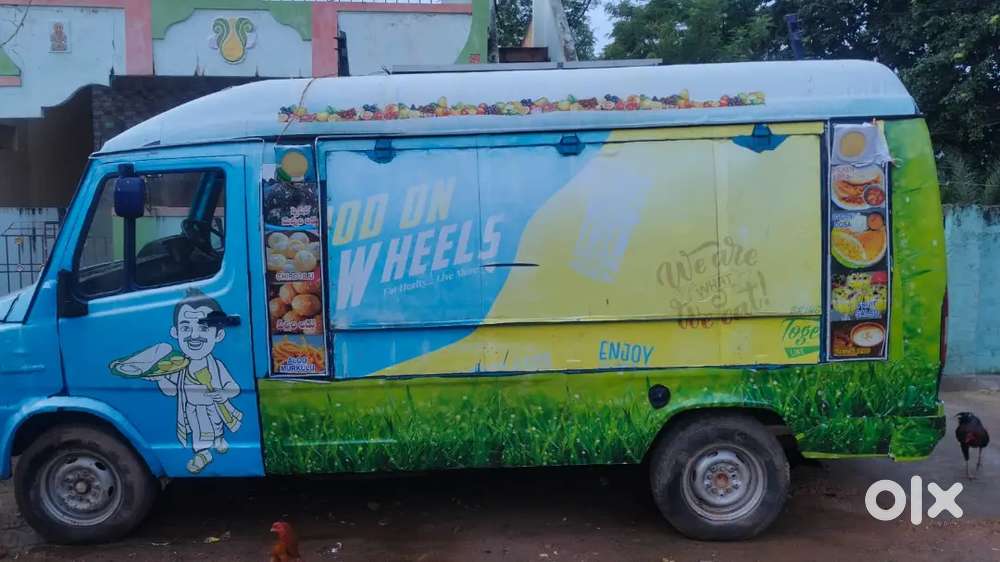 Food truck with inverter and solor with full kitchen equipment