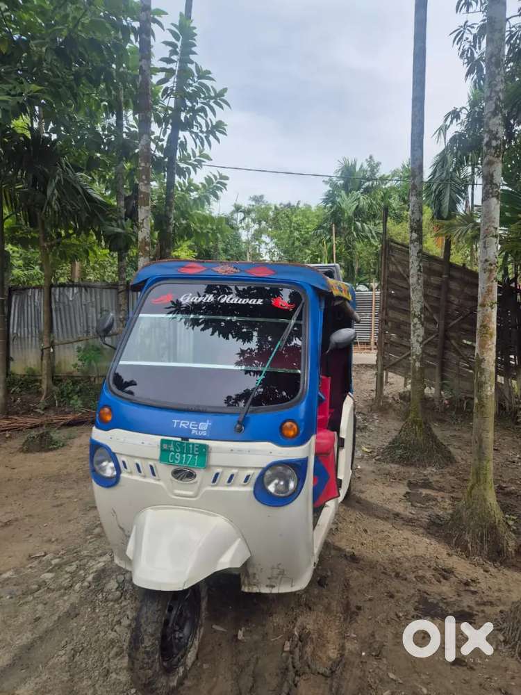 Mahindra treo plus 150