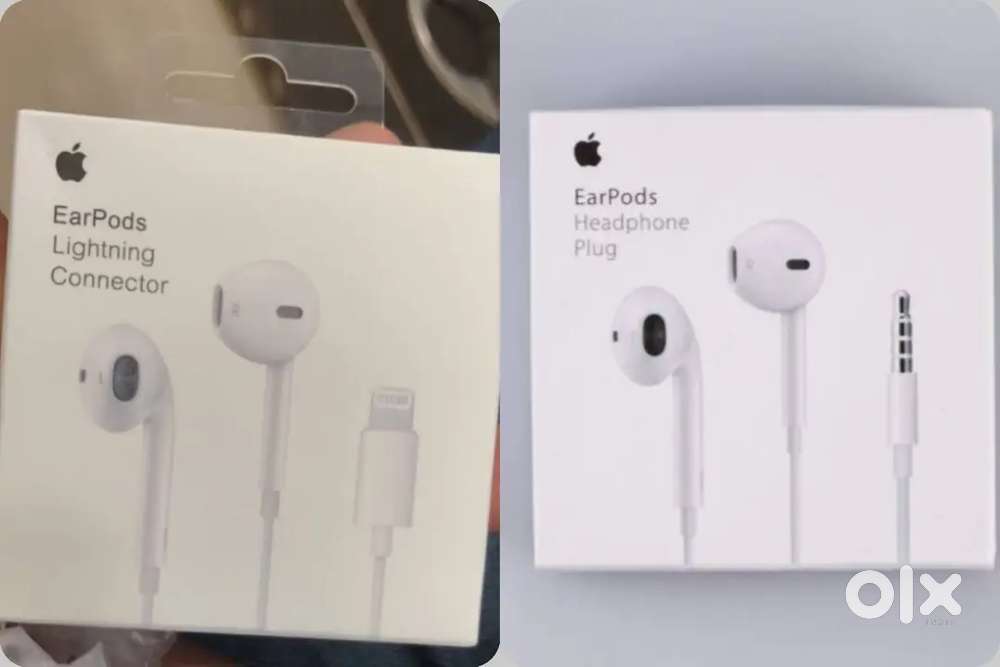Apple Wired Earphones.