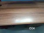 Computer table