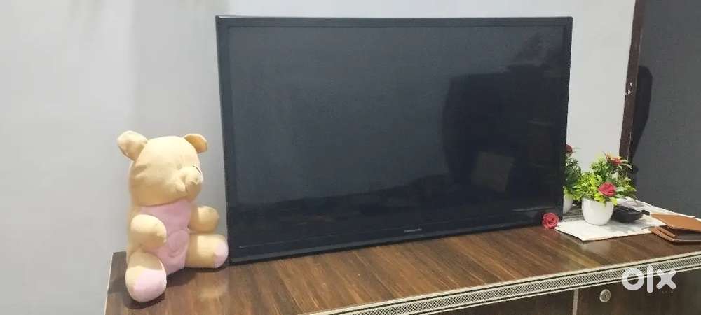 Panasonic LED TV 32 inch brand new condition