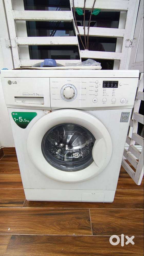Fully automatic 5.5KG front load washing machine