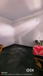 One large room single family Allow And Girls AND female