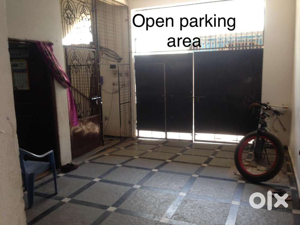 2BHK FLAT AVAILABLE ON 1ST FLOOR FOR RENT