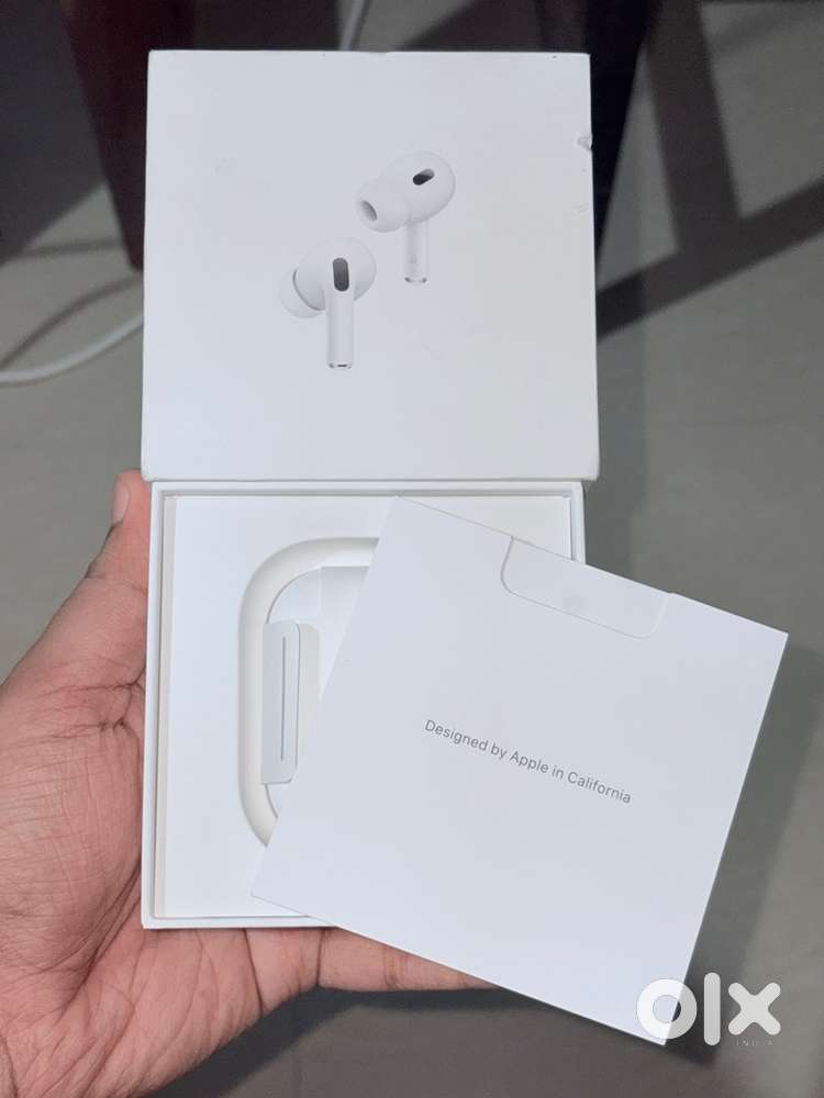Apple Airpods Pro 2 (NEW)
