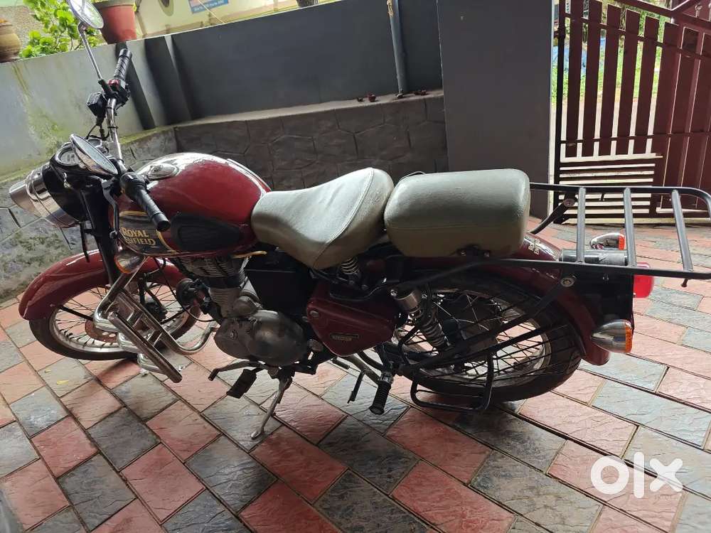 2017 royal Enfield classic 350 for sale Excellent condition!